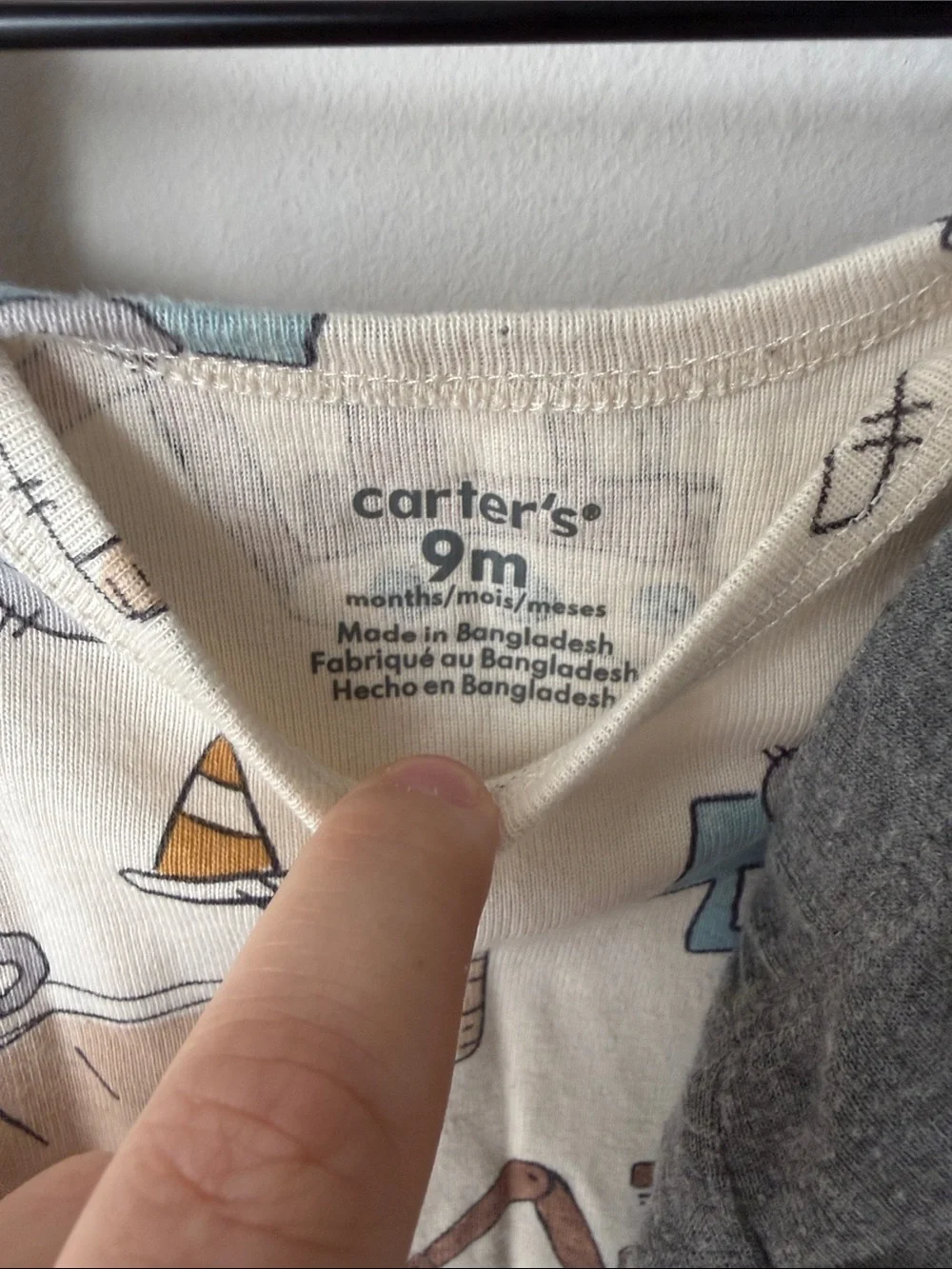 Carter’s Construction Bodysuit & Pants Set Baby Boys Size 9 Months Excavator